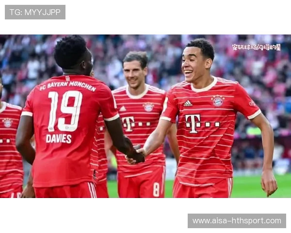 德甲拜仁定位球套路奏效,头球攻门成功