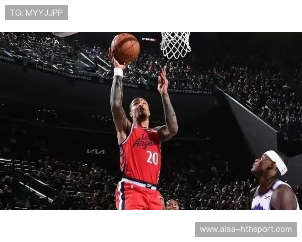 快船防守端成功限制突破